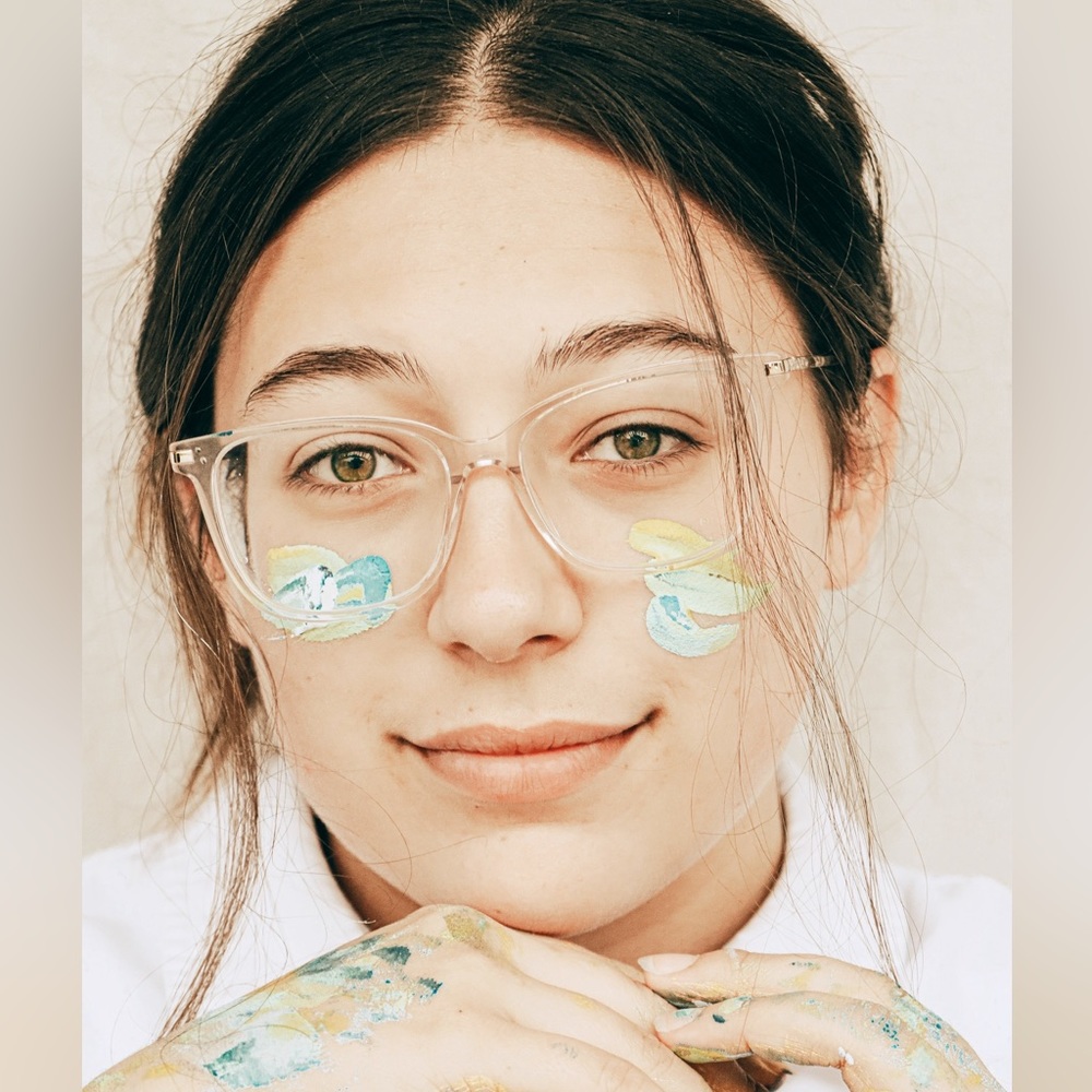 Meet your Posher, Madi